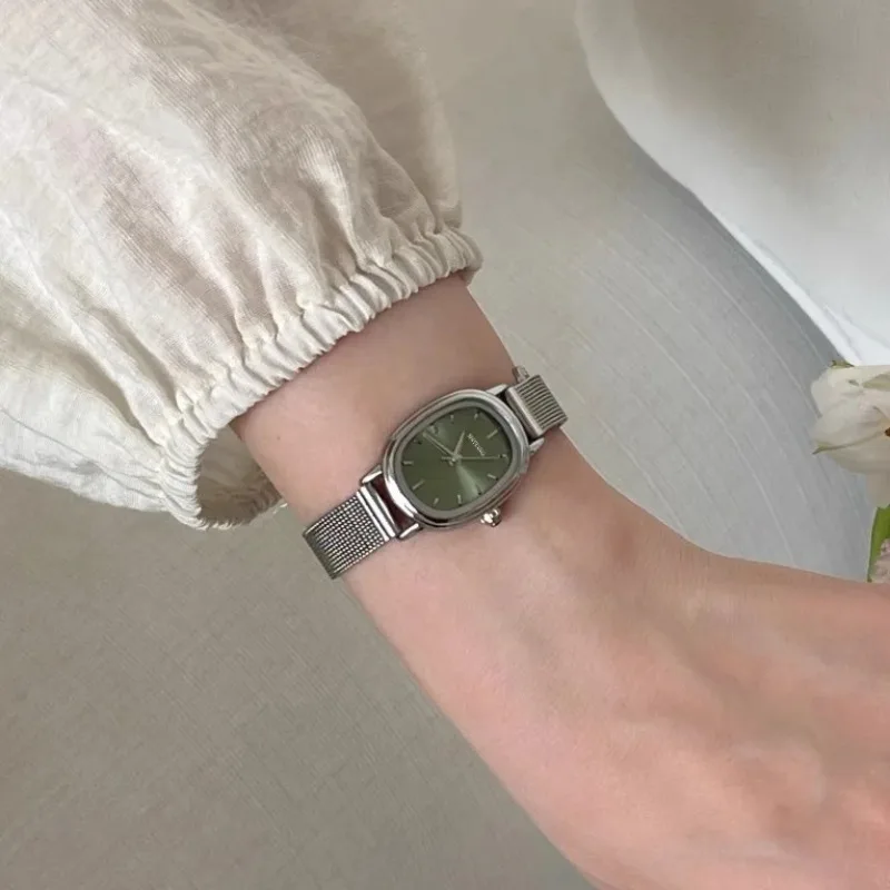 Luxury Watch Strap - 작은 타원형 다이얼 녹색 시계 간단한