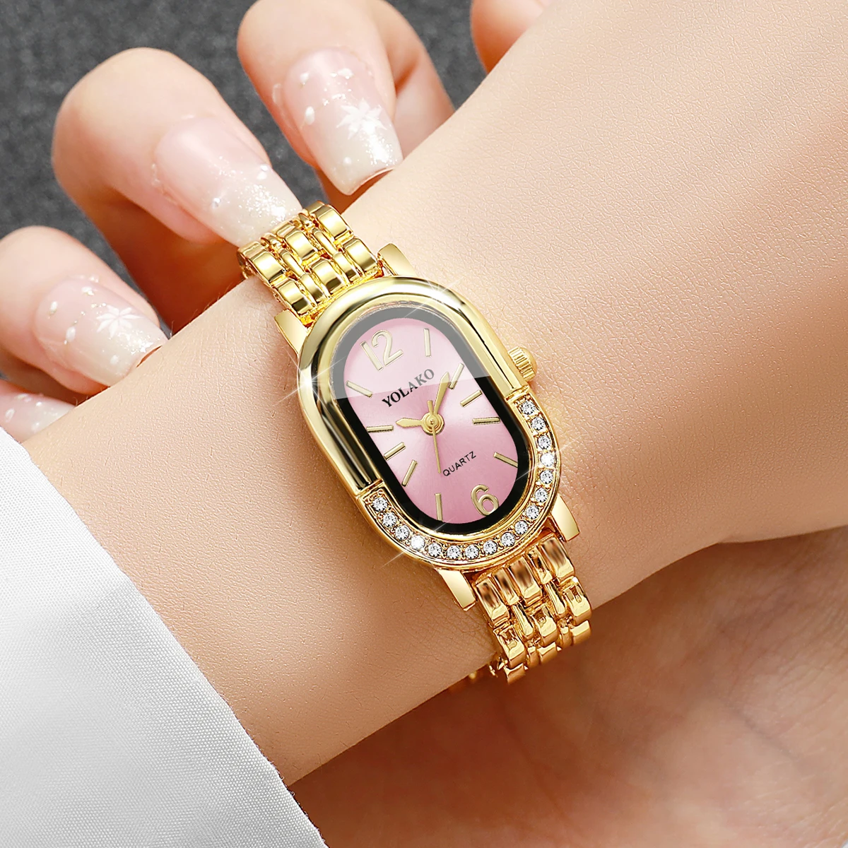 럭셔리 라인스톤 여성 쿼츠 시계 패션 골든 팔찌 스트랩 - Luxury Watch Organizer 리뷰 및 가격