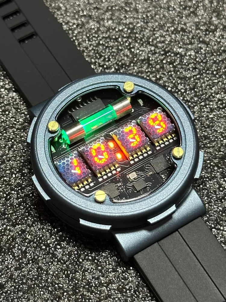 레트로 사이버펑크 닉시 튜브 시계, 발광 디지털 손목시 - Luxury Watch Nice 리뷰 및 가격