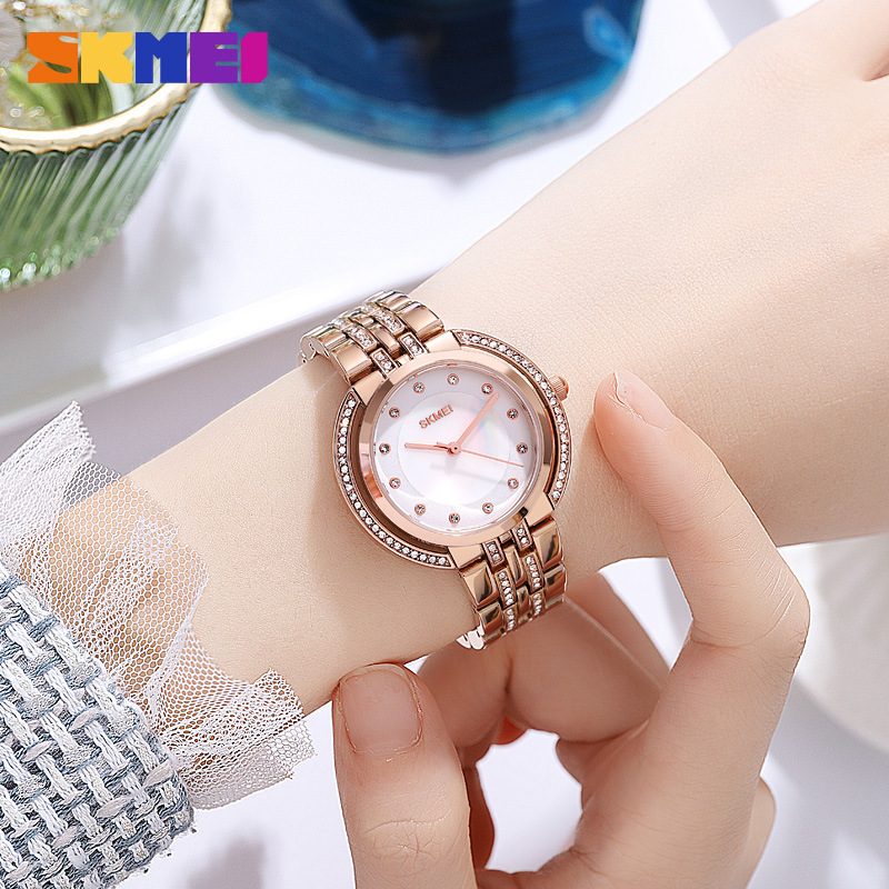 여성용 팔찌 쿼츠 시계 고급 라인스톤 다이얼 아연 합금 - Luxury Women'S Watch 리뷰 및 가격